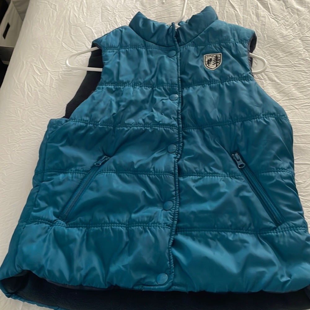 EUC American Eagle puffy vest
